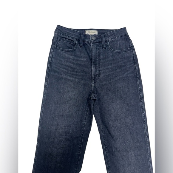 Madewell Curvy High-Rise Slim Straight Jeans in Richgrove wash - Picture 7 of 10